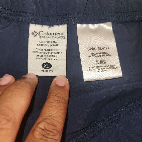 Womens Vintage Columbia Hiking Shorts Blue XL Belt Front Pockets VTG Casual - Picture 4 of 7